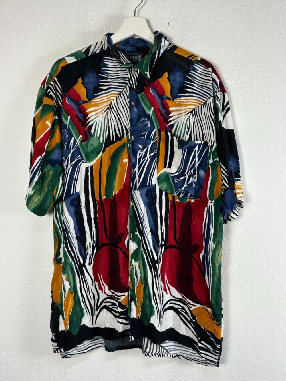 Jos. J. Oliver Men Abstract Print Button Up Aloha Hawaiian Shirt Large Red Black